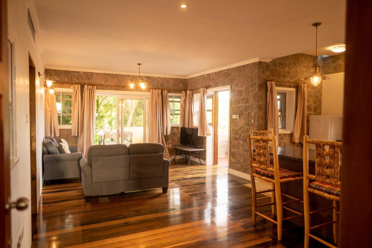 Belle Etoile - Celestial Hideaway Villa Soufriere Bagian luar foto